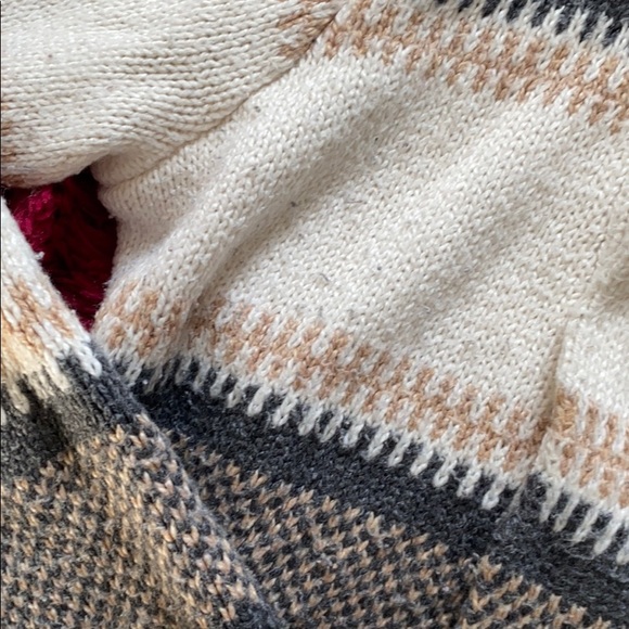 Old Navy grey and cream cardigan - Picture 5 of 16